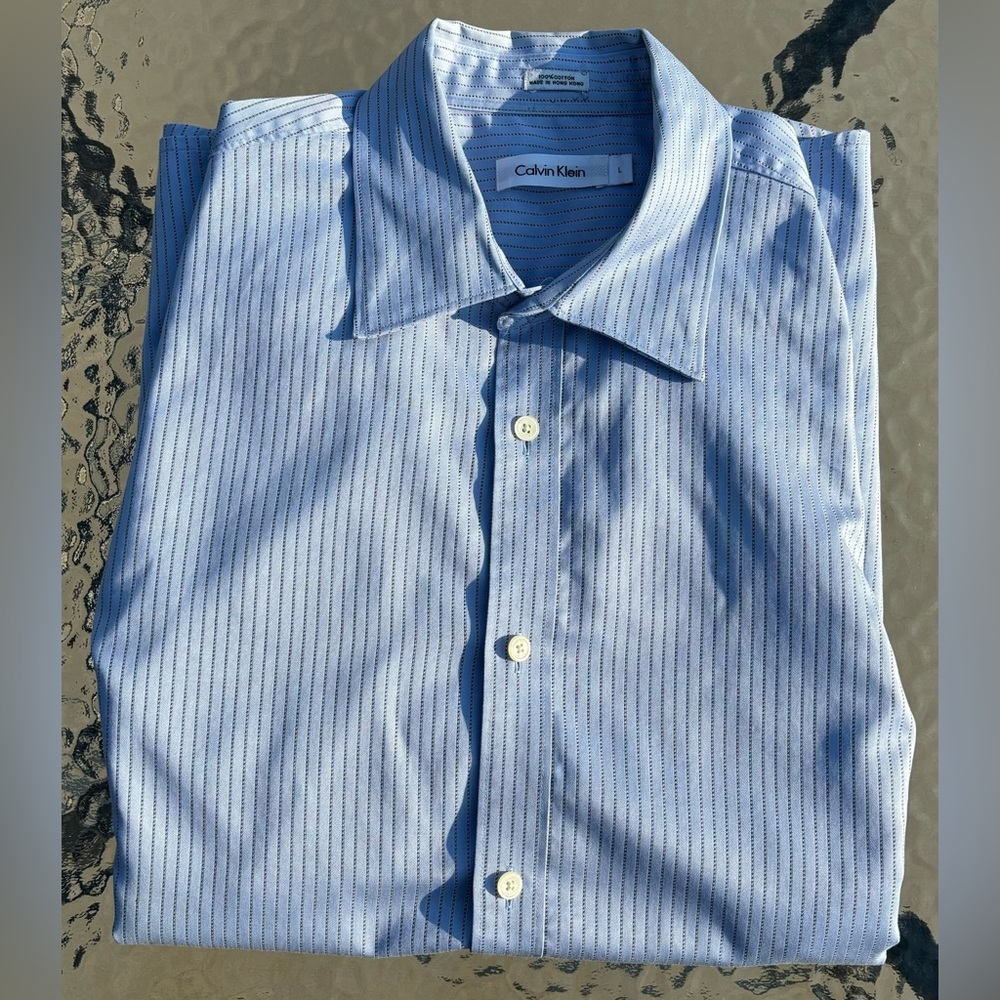 Calvin Klein Men’s Large Dress Shirt